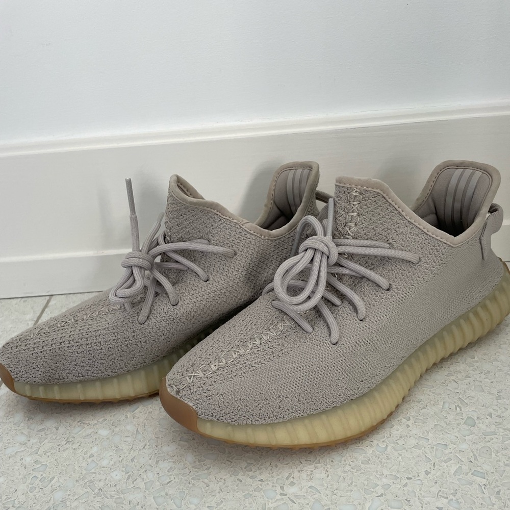 Adidas Yeezy Boost 350 V2 -worn twice